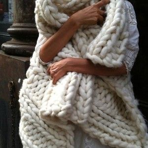 Meet your Posher, Lesly